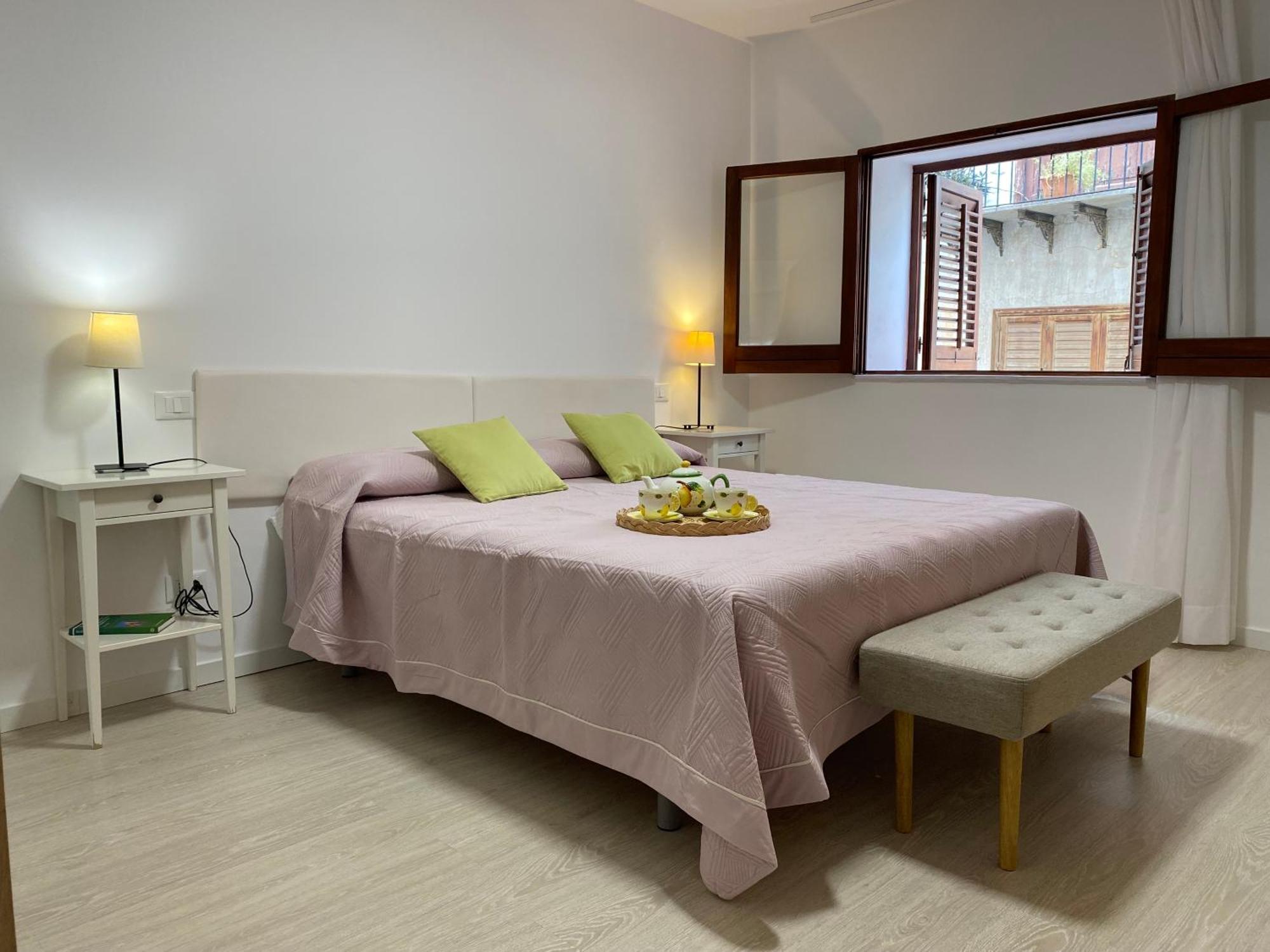 Residence Le Rose Castellammare del Golfo Buitenkant foto