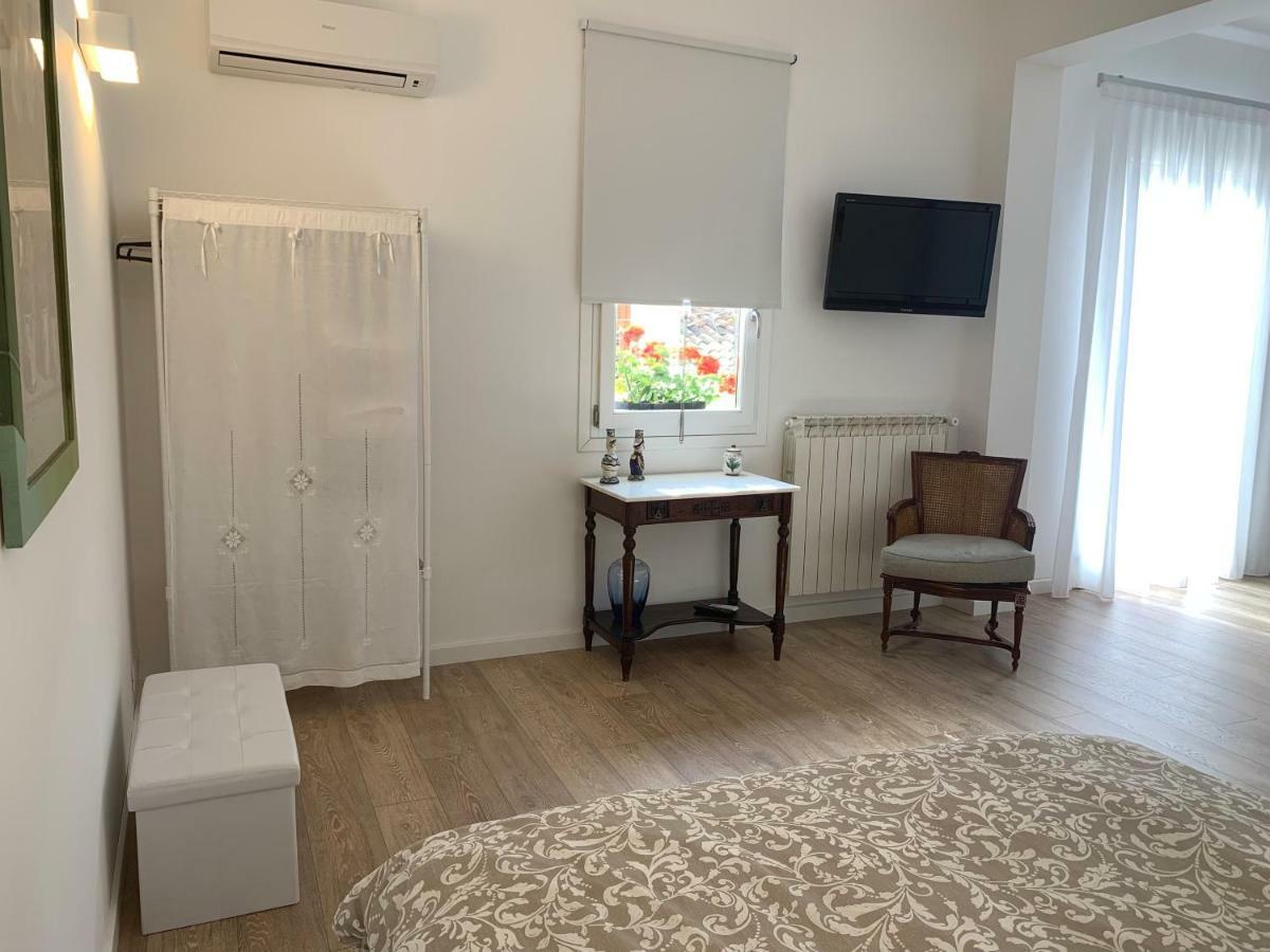 Residence Le Rose Castellammare del Golfo Buitenkant foto